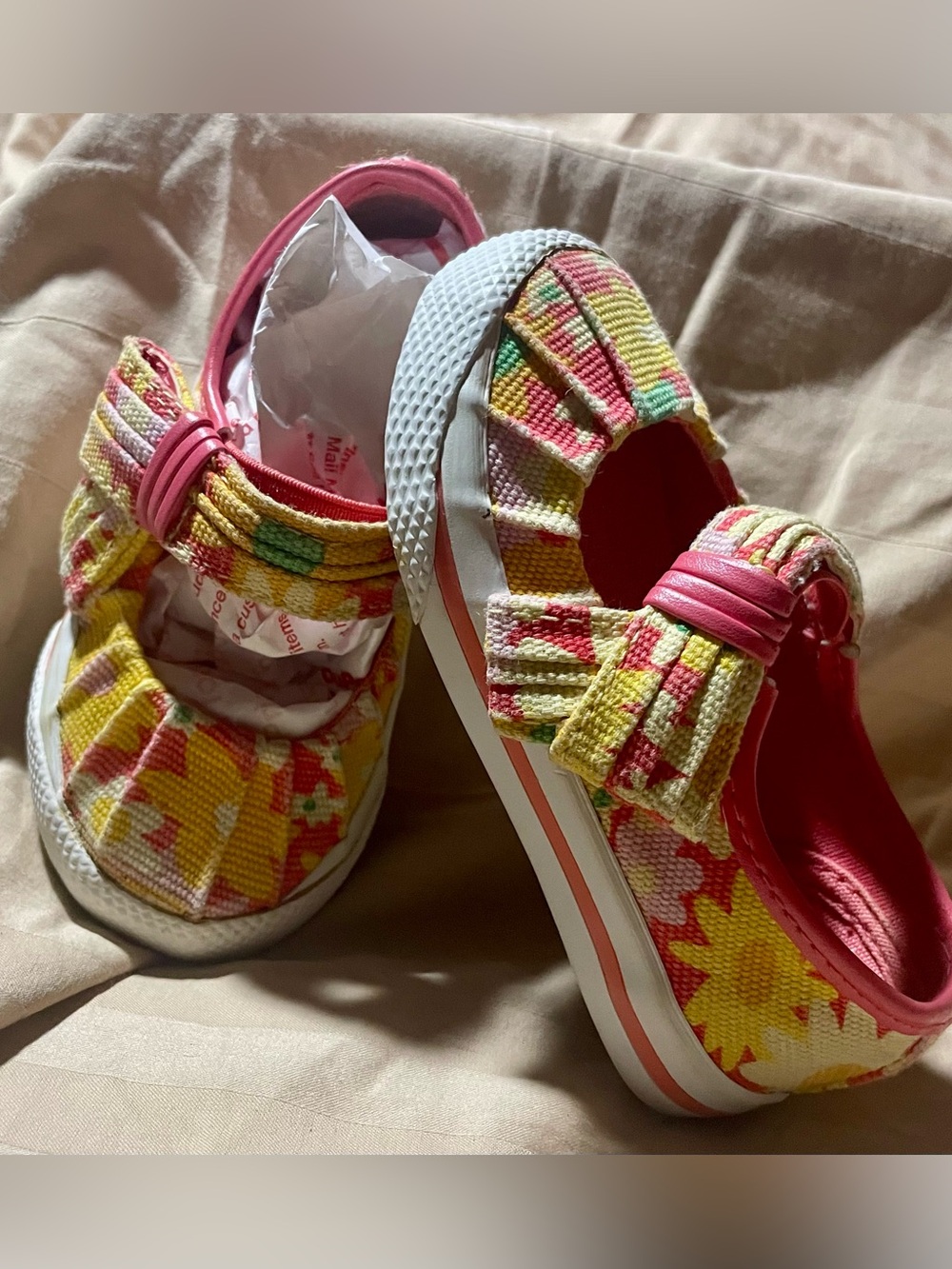 Toddler floral shoes
